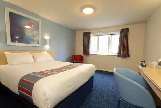 Travelodge Northampton Upton Way Værelse billede