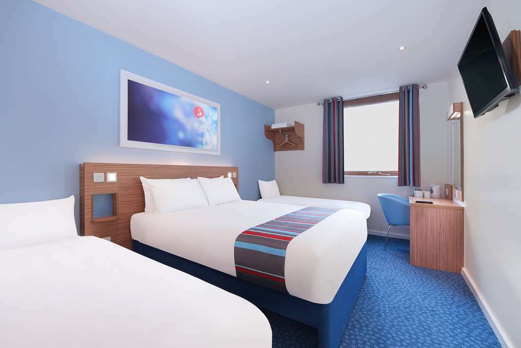 Travelodge Northampton Upton Way Værelse billede