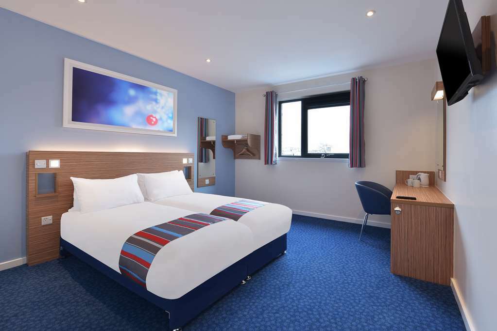 Travelodge Northampton Upton Way Værelse billede